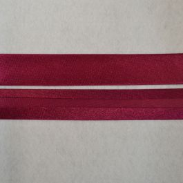 Wine Satin Bias Binding (275) | Bias Binding | Calico Laine